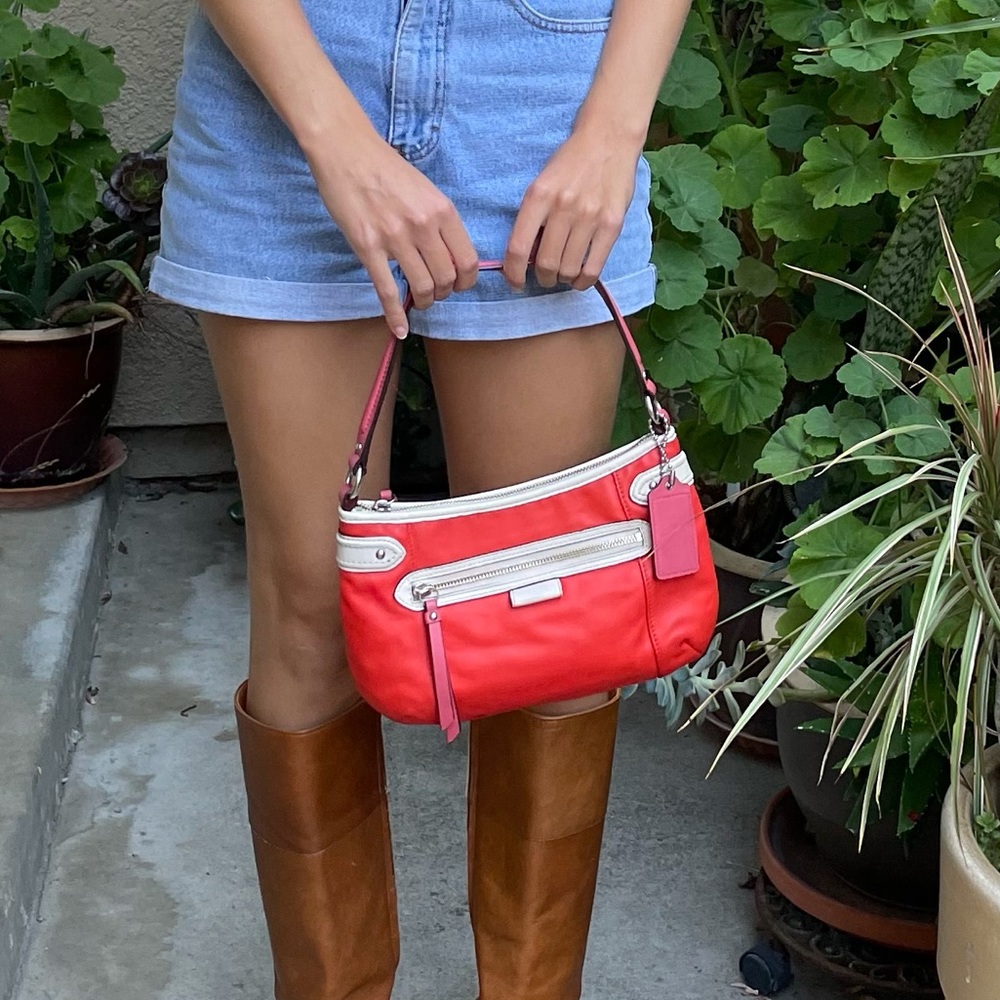 Vintage multicolored Coach leather shoulder bag